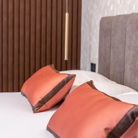 Ambrosia & * Rossano