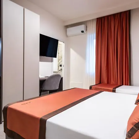 Ambrosia & Aparthotel 4*